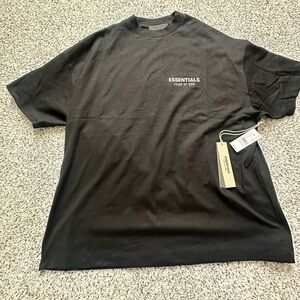 Fear of God Essentials T-Shirt - Black/White - Size S